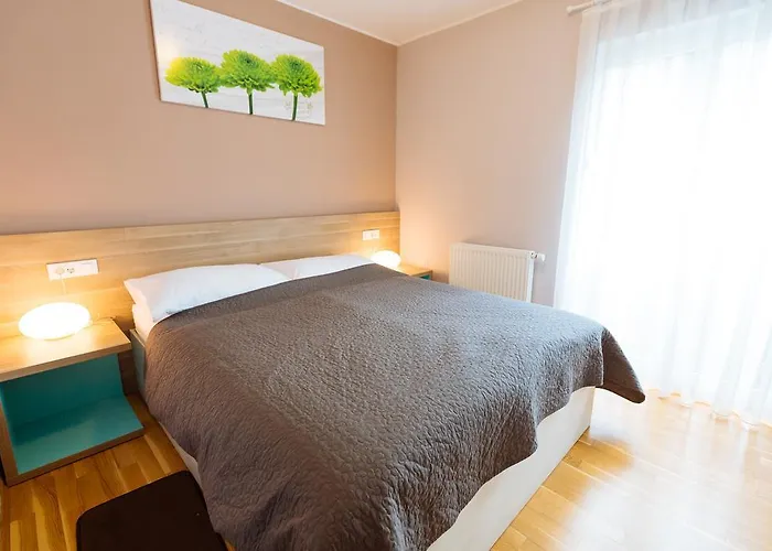 玛林公寓酒店 公寓 *